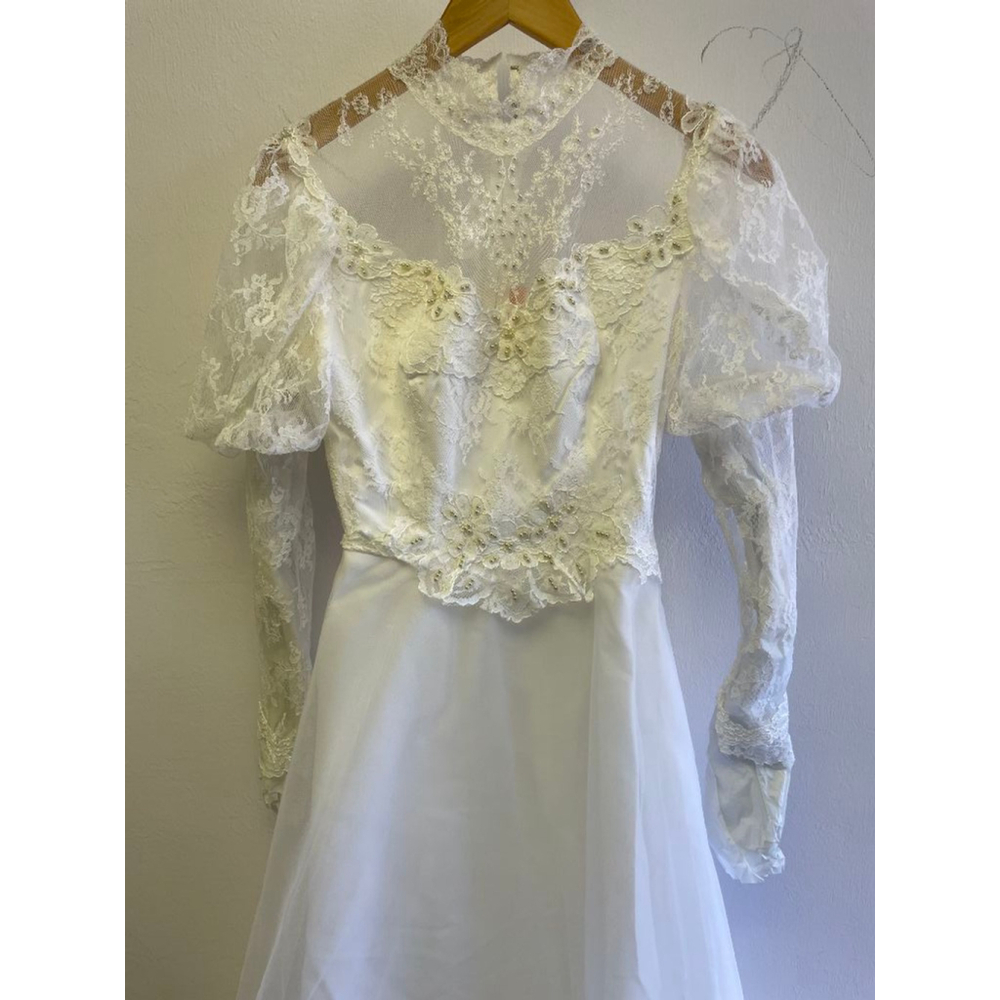 Women's Vintage Wedding Dress White, Long Sleeve Size 0